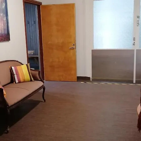 Kaidanojan Kartano Hotel Uusikartano