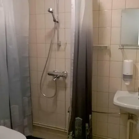 Kaidanojan Kartano Hotel Uusikartano